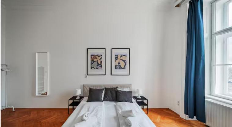 1st District Retreat Appartement Wenen
